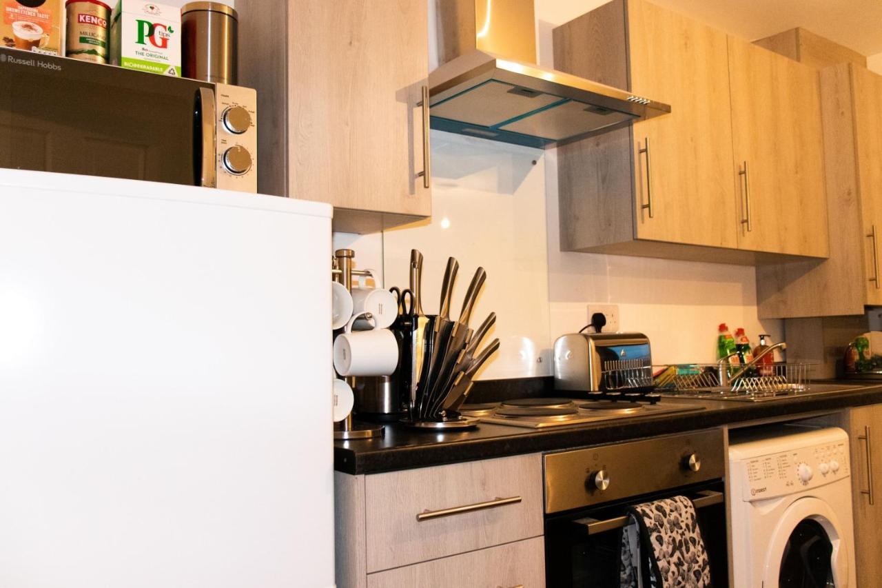 Livestay-modern Minutes Away From Heathrow * Slough