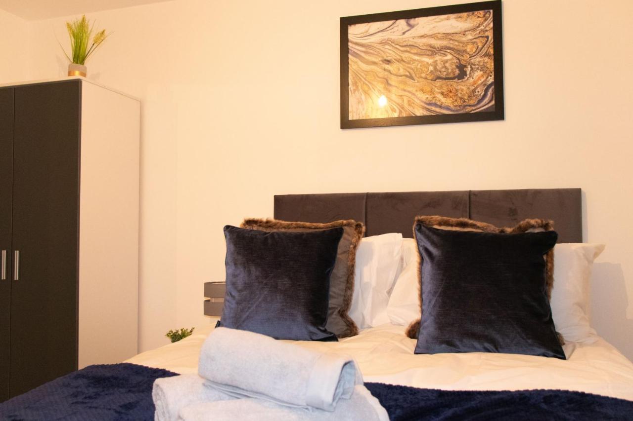 Livestay-modern Minutes Away From Heathrow *